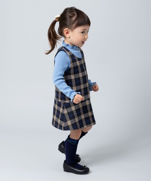 KP（ケーピー）の「【日本製】mimiちゃんポケットのチェック柄ジャンパースカート(80～90)（ジャンパースカート・キッズ・ブラック/グレー・90cm）」の10枚目の写真