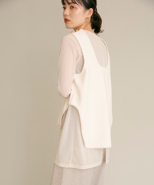 Eimee Law(エイミーロウ)の「シアーインナーSETベストトップス(アンサンブル・レディース・アイボリー/ブラック・38)」の4枚目の写真