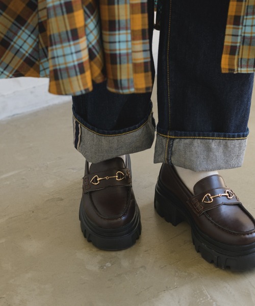 idem（イデム）の「platform loafers/プラットフォーム厚底ローファー（ローファー・レディース・ブラック/ダークブラウン・SMALL/MEDIUM/LARGE）」の11枚目の写真