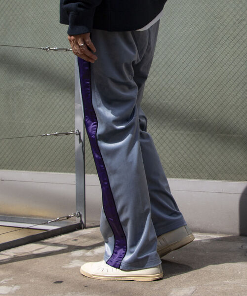 GLOSTER(グロスター)の「【GLOSTER/グロスター】サイドラインベロアトラックパンツ(その他パンツ・メンズ・オフホワイト/ブラック/サックスブルー・S/M/L)」の5枚目の写真