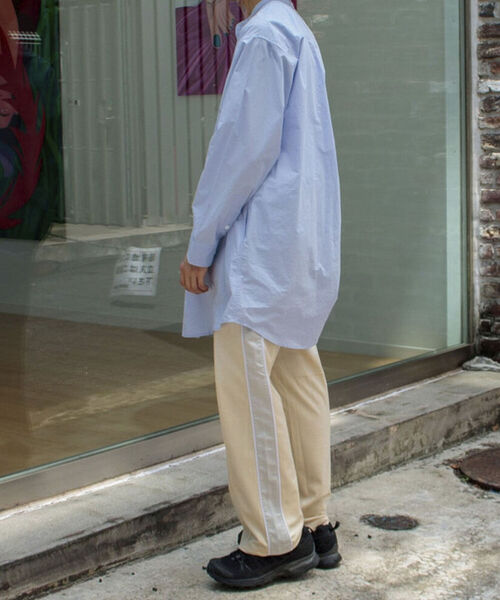 GLOSTER(グロスター)の「【GLOSTER/グロスター】サイドラインベロアトラックパンツ(その他パンツ・メンズ・オフホワイト/ブラック/サックスブルー・S/M/L)」の19枚目の写真