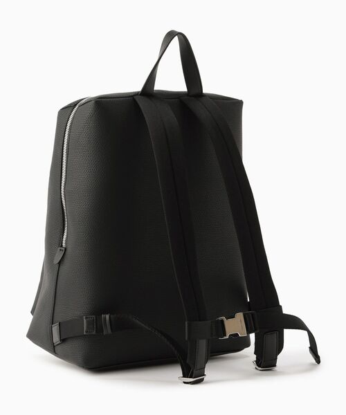 Calvin Klein（カルバン・クライン）の「ミニマル スクエア バックパック（バックパック/リュック）」 WEAR