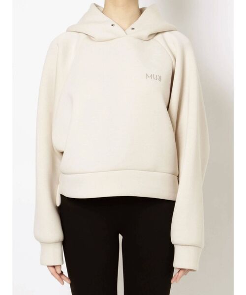 MURUA(ムルーア)の「ロゴショートパーカー(パーカー・レディース・ブラック/アイボリー/ネイビー・FREE)」の9枚目の写真