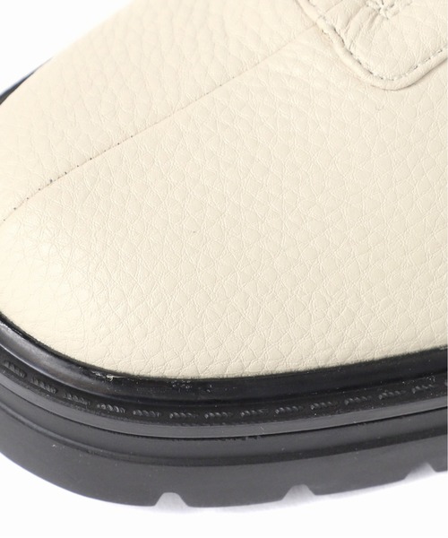 GRISE（グリーズ）の「GRISEジップツキショートブーツ（ブーツ・レディース・アイボリー/ブラック系その他・SMALL/MEDIUM/LARGE/X-LARGE/X-SMALL）」の12枚目の写真