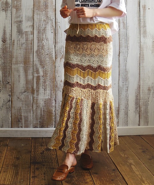 CAMILLE EAU(カミーユオー)の「ボーダーパッチワークニットスカート(スカート・レディース・イエロー/ブルー・MEDIUM)」の1枚目の写真