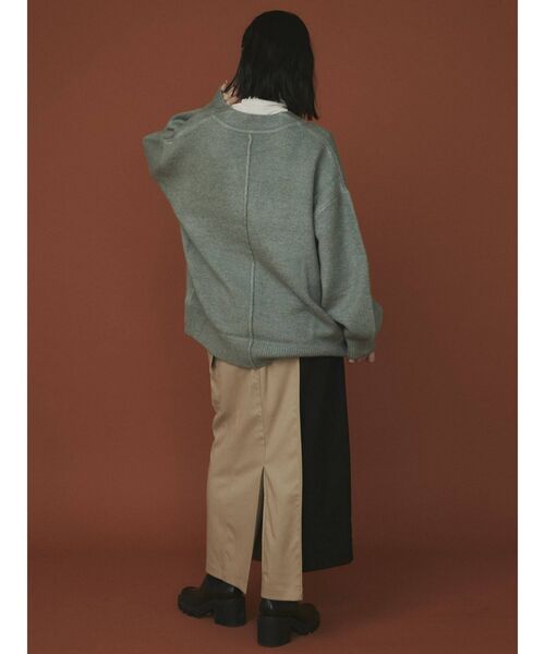 COTORICA（コトリカ）の「ボリュームスリーブキーネックニット（ニット/セーター・レディース・ベージュ/オフホワイト/グリーン・FREE）」の7枚目の写真