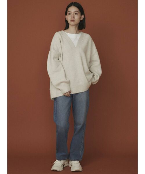 COTORICA（コトリカ）の「ボリュームスリーブキーネックニット（ニット/セーター・レディース・ベージュ/オフホワイト/グリーン・FREE）」の8枚目の写真