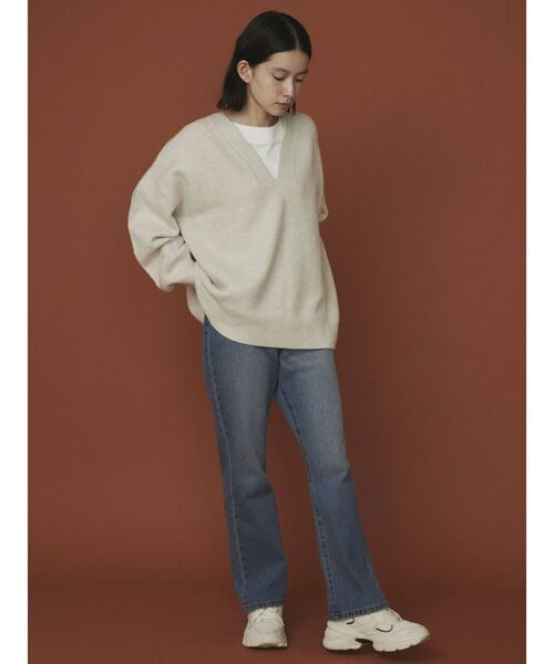 COTORICA（コトリカ）の「ボリュームスリーブキーネックニット（ニット/セーター・レディース・ベージュ/オフホワイト/グリーン・FREE）」の9枚目の写真