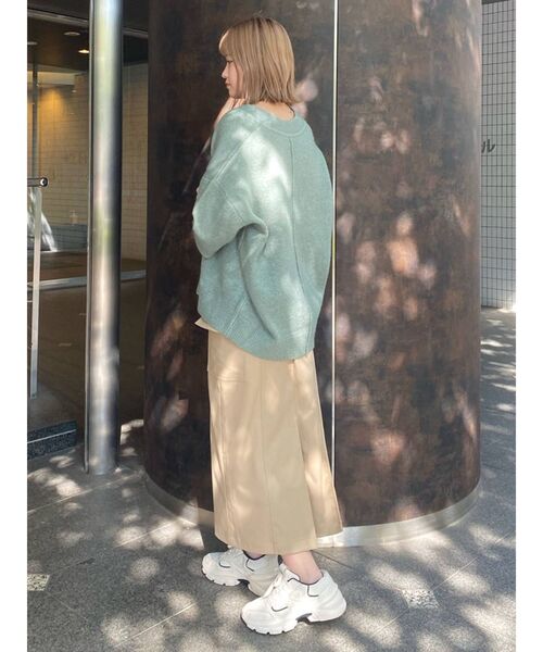 COTORICA（コトリカ）の「ボリュームスリーブキーネックニット（ニット/セーター・レディース・ベージュ/オフホワイト/グリーン・FREE）」の20枚目の写真