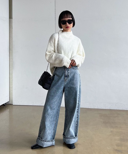 PAGEBOY(ページボーイ)の「WEB限定アイテム / フェザーヤーンニットプルオーバー(ニット/セーター・レディース・ブラック/イエロー/オフホワイト/ブルーグリーン・FREE)」の9枚目の写真