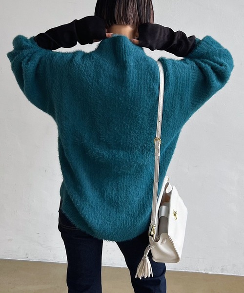 PAGEBOY(ページボーイ)の「WEB限定アイテム / フェザーヤーンニットプルオーバー(ニット/セーター・レディース・ブラック/イエロー/オフホワイト/ブルーグリーン・FREE)」の18枚目の写真