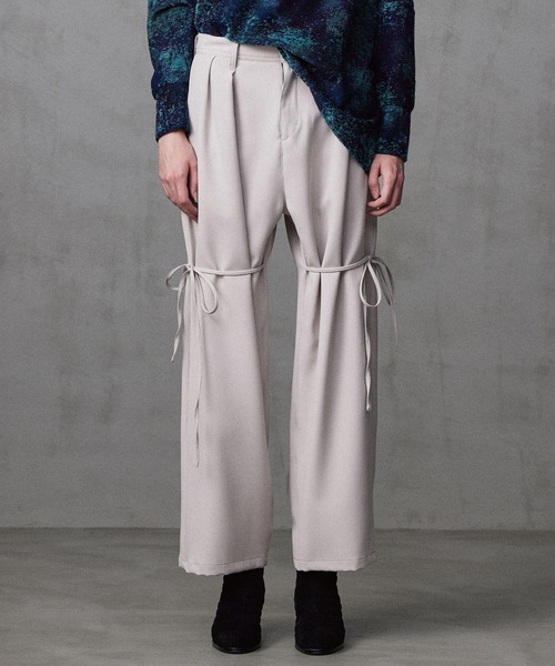 SHAREEF(シャリーフ)の「DOUBLE CLOTH WIDE PANTS(その他パンツ・メンズ・チャコール/ブラック/ラベンダー/ホワイト系その他・2/3/1)」の1枚目の写真