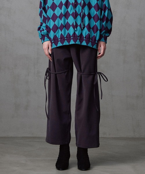 SHAREEF(シャリーフ)の「DOUBLE CLOTH WIDE PANTS(その他パンツ・メンズ・チャコール/ブラック/ラベンダー/ホワイト系その他・2/3/1)」の3枚目の写真