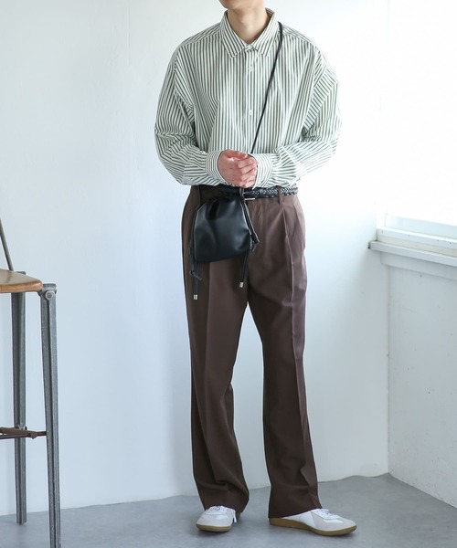 SENSE OF PLACE by URBAN RESEARCH（センスオブプレイスバイアーバンリサーチ）の「『イージーケア』ストライプルーズシャツ（シャツ/ブラウス・メンズ・ホワイト/ブルー/ライトカーキ/ベージュ/チャコールグレー・MEDIUM/LARGE）」の7枚目の写真