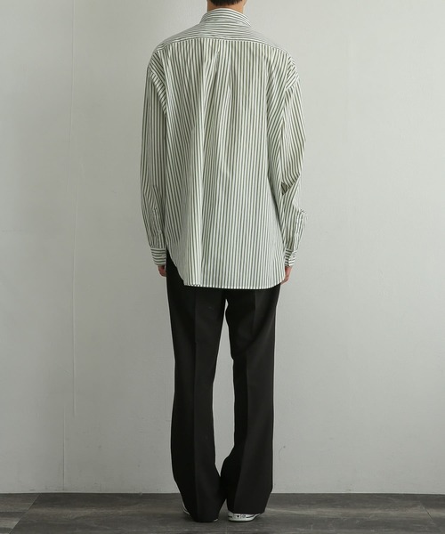 SENSE OF PLACE by URBAN RESEARCH（センスオブプレイスバイアーバンリサーチ）の「『イージーケア』ストライプルーズシャツ（シャツ/ブラウス・メンズ・ホワイト/ブルー/ライトカーキ/ベージュ/チャコールグレー・MEDIUM/LARGE）」の18枚目の写真