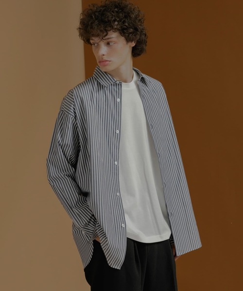 SENSE OF PLACE by URBAN RESEARCH（センスオブプレイスバイアーバンリサーチ）の「『イージーケア』ストライプルーズシャツ（シャツ/ブラウス・メンズ・ホワイト/ブルー/ライトカーキ/ベージュ/チャコールグレー・MEDIUM/LARGE）」の5枚目の写真