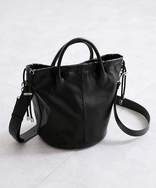 EMMA CLOTHES(エマクローズ)の「2WAYエフェクト巾着ショルダーバッグ EMMA CLOTHES(ショルダーバッグ・メンズ・オフホワイト/ダークブラウン/ブラック・FREE)」の19枚目の写真