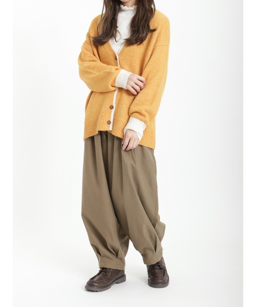 Samansa Mos2(サマンサ モスモス)の「配色Vネックニットカーディガン(カーディガン/ボレロ・レディース・ベージュ/オフホワイト/イエロー/ブルー/グリーン/チャコール・フリ-)」の21枚目の写真