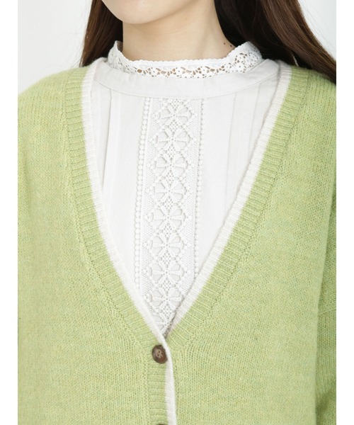 Samansa Mos2(サマンサ モスモス)の「配色Vネックニットカーディガン(カーディガン/ボレロ・レディース・ベージュ/オフホワイト/イエロー/ブルー/グリーン/チャコール・フリ-)」の12枚目の写真