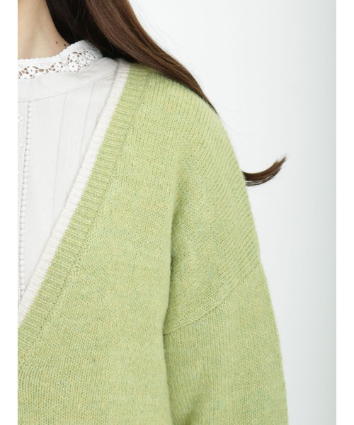 Samansa Mos2(サマンサ モスモス)の「配色Vネックニットカーディガン(カーディガン/ボレロ・レディース・ベージュ/オフホワイト/イエロー/ブルー/グリーン/チャコール・フリ-)」の11枚目の写真