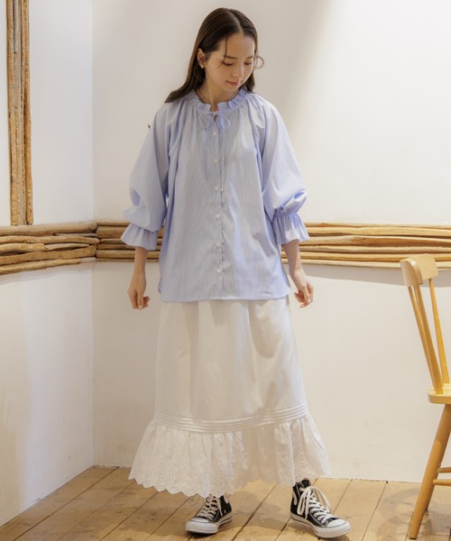 flower(フラワー)の「リラックスフリルシャツ(シャツ/ブラウス・レディース・ホワイト/ブルー・FREE)」の18枚目の写真