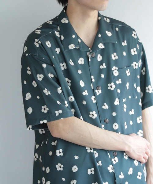 SENSE OF PLACE by URBAN RESEARCH（センスオブプレイスバイアーバンリサーチ）の「『イージーケア』ボタニカルオープンカラールーズシャツ（シャツ/ブラウス・メンズ・ブルー/ライトベージュ/グリーン/チャコールグレー・SMALL/MEDIUM/LARGE）」の13枚目の写真