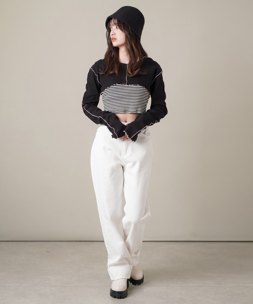 SPINNS（スピンズ）の「【前後ろ2WAY仕様】スーパーショート丈 メローカットソー（Tシャツ/カットソー・レディース・オートミール/チャコール/ブラック・ONESIZE）」の19枚目の写真
