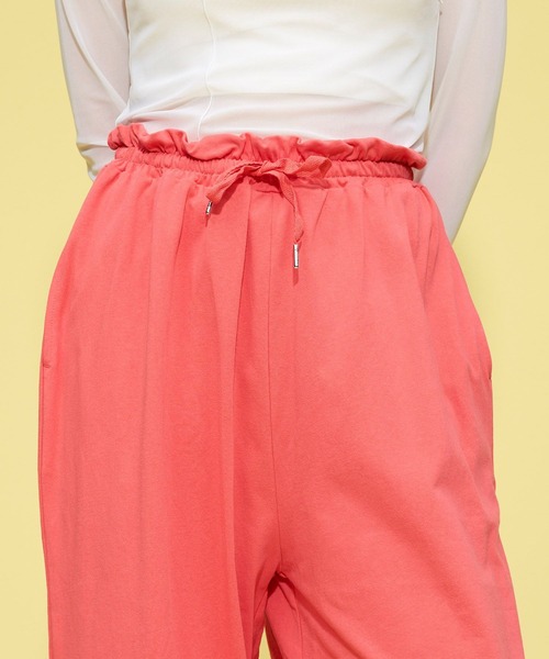 FOREVER 21（フォーエバー トゥエンティーワン）の「ドロストカットパンツ（その他パンツ・レディース・ブルー/ホワイト/レッド/ブラック・SMALL/MEDIUM）」の7枚目の写真