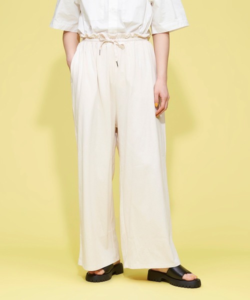 FOREVER 21（フォーエバー トゥエンティーワン）の「ドロストカットパンツ（その他パンツ・レディース・ブルー/ホワイト/レッド/ブラック・SMALL/MEDIUM）」の21枚目の写真