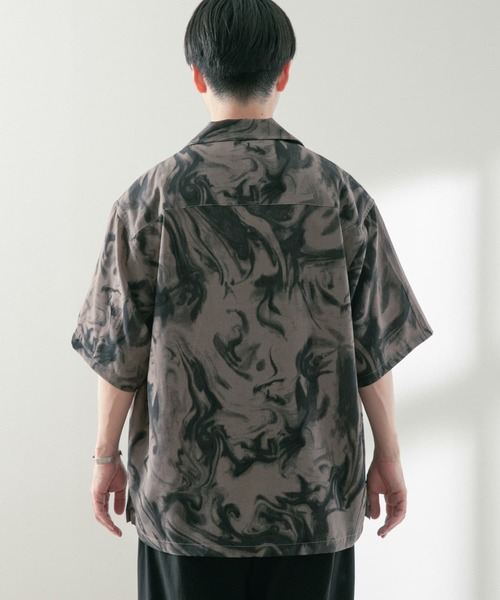 ITEMS URBANRESEARCH(アイテムズ アーバンリサーチ)の「マーブルプリントオープンカラー半袖シャツ(シャツ/ブラウス・メンズ・ブラック/オフホワイト/ベージュ・MEDIUM/LARGE)」の21枚目の写真
