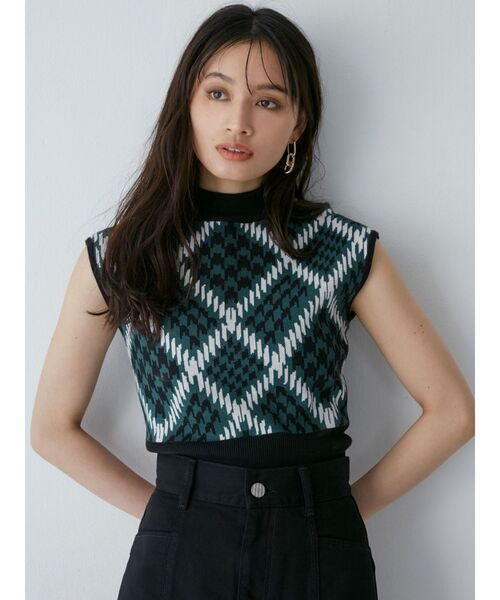MURUA（ムルーア）の「ジオメパターンニットタンク（ニット/セーター・レディース・モカ/ベージュ/グリーン・FREE）」の14枚目の写真