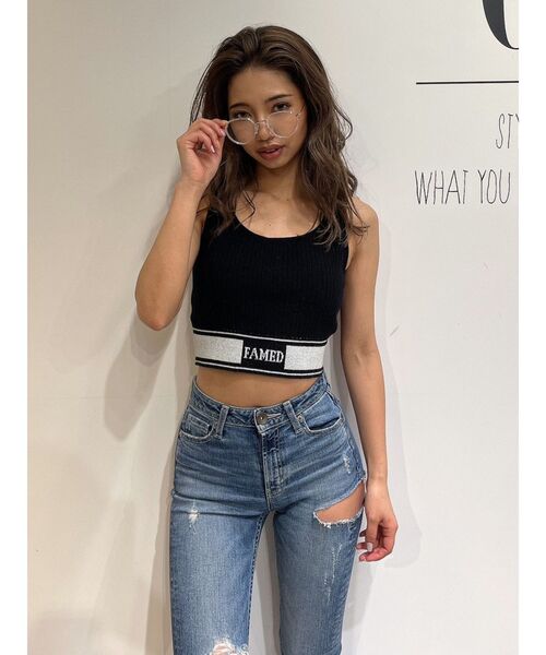 GYDA(ジェイダ)の「FAMED GLITTER LINE KNIT TANKTOP(タンクトップ・レディース・ブラック/オフホワイト・FREE)」の7枚目の写真