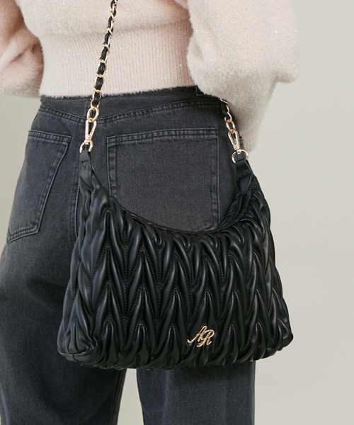 archives（アルシーヴ）の「ロゴプレートウェーブキルトチェーンバッグ（ショルダーバッグ・レディース・ブラック/アイボリー/ローズ・FREE）」の22枚目の写真