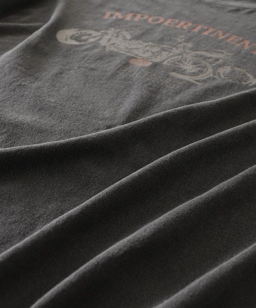 ZIP FIVE(ジップファイブ)の「【ZIP FIVE】 ピグメント USA レトロ グラフィック ビッグシルエット 長袖 Tシャツ / ロンT(Tシャツ/カットソー・メンズ・ブラック系/ホワイト/ホワイト系/ブラック/ネイビー/ネイビー系・MEDIUM/LARGE)」の21枚目の写真