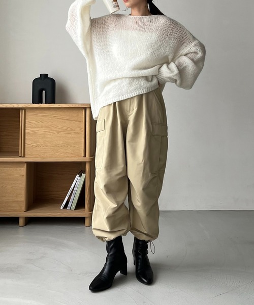 CAPRICIEUX LE'MAGE(カプリシューレマージュ)の「裾ドロストカーゴパンツ(カーゴパンツ・レディース・ベージュ/ホワイト・36/38)」の5枚目の写真