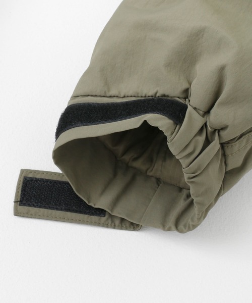 ITEMS URBANRESEARCH（アイテムズ アーバンリサーチ）の「ハイネック ZIP UP ミリタリーブルゾン（ミリタリージャケット・メンズ・カーキ/ブラック・MEDIUM/LARGE）」の10枚目の写真