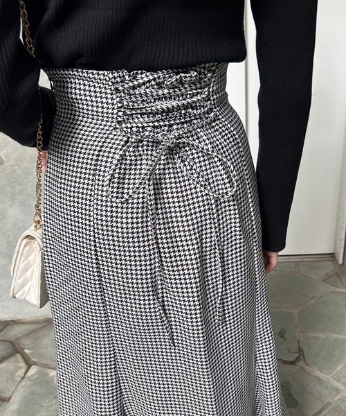 one after another NICE CLAUP(ワンアフターアナザーナイスクラップ)の「サイドボタンマーメイドスカート(スカート・レディース・ブラック/アイボリー/チェック/ミント・SMALL/MEDIUM)」の15枚目の写真