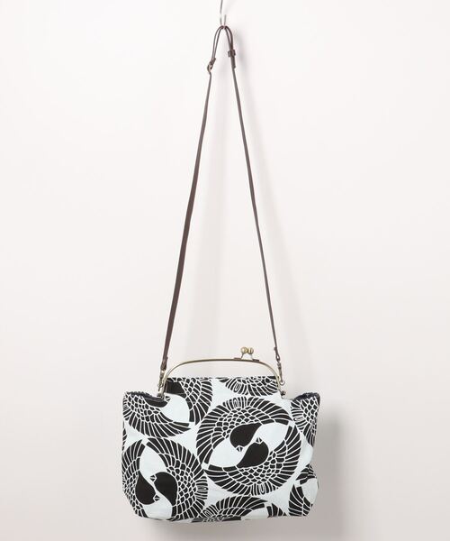 カヤ（カヤ）の「【カヤ】飛翔 がま口ショルダーバッグ（ショルダーバッグ・レディース・グリーン/レッド/イエロー/ホワイト・FREE）」の2枚目の写真