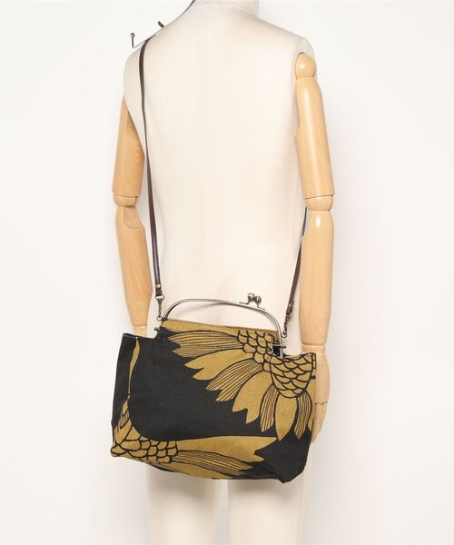 カヤ（カヤ）の「【カヤ】飛翔 がま口ショルダーバッグ（ショルダーバッグ・レディース・グリーン/レッド/イエロー/ホワイト・FREE）」の8枚目の写真