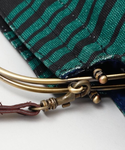 カヤ（カヤ）の「【カヤ】飛翔 がま口ショルダーバッグ（ショルダーバッグ・レディース・グリーン/レッド/イエロー/ホワイト・FREE）」の10枚目の写真