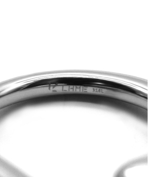 LHME(エルエイチエムイー)の「【WEB限定】”Aqua”フィンガーリング/サージカルステンレス(金属アレルギー対応)【LHME / エルエイチエムイー】(リング・レディース・シルバー/ゴールド・ONE SIZE)」の9枚目の写真