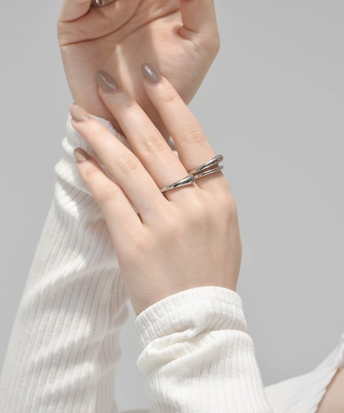 LHME(エルエイチエムイー)の「【WEB限定】”Aqua”フィンガーリング/サージカルステンレス(金属アレルギー対応)【LHME / エルエイチエムイー】(リング・レディース・シルバー/ゴールド・ONE SIZE)」の18枚目の写真