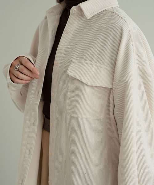 Ambre Neige(アンブルネージュ)の「コーデュロイシャツ/WEB/EC限定商品(シャツ/ブラウス・レディース・ダークブラウン/アイボリー/ライトベージュ・FREE)」の9枚目の写真