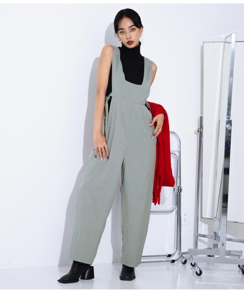 LATINA（ラティーナ）の「ウエストオープン ワイドパンツ サロペット オールインワン（サロペット/オーバーオール・レディース・ブラック/グレー・FREE）」の11枚目の写真