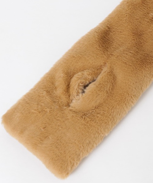 SMELLY（スメリー）の「エコファーティペット（マフラー・レディース・ベージュ/ブルー・-）」の22枚目の写真