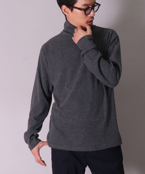 BAYBLO(ベイブロ)の「(MI)【ユニセックス】ブラッシュド スムース タートルネック 長袖 Tシャツ(Tシャツ/カットソー・メンズ・オフホワイト/チャコールグレー×ブラック/杢グレー/ブラック・LARGE/MEDIUM/X-LARGE)」の4枚目の写真