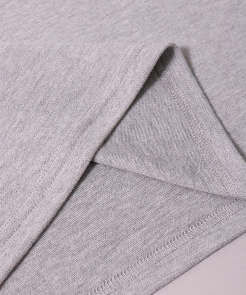 BAYBLO(ベイブロ)の「(MI)【ユニセックス】ブラッシュド スムース タートルネック 長袖 Tシャツ(Tシャツ/カットソー・メンズ・オフホワイト/チャコールグレー×ブラック/杢グレー/ブラック・LARGE/MEDIUM/X-LARGE)」の7枚目の写真