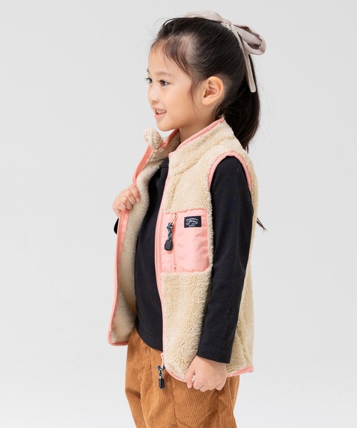 chil2（チルツー）の「ボアベスト（ベスト・キッズ・ブラック/オフホワイト/ベージュ・90cm/100cm/110cm/120cm/130cm/140cm）」の9枚目の写真