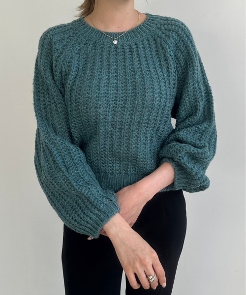 DAIS-Y（デイジー）の「ボリュームスリーブローゲージニット（ニット/セーター・レディース・ブルーグリーン/ピンク/グレー・FREE）」の3枚目の写真