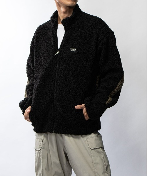 Reebok(リーボック)の「アドベンチャー BV ジャケット / CL ADVENTURE BV JACKET(その他アウター・メンズ・ブラック/ベージュ・LARGE/MEDIUM/SMALL/XX-LARGE/X-LARGE)」の2枚目の写真